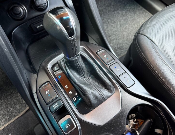 Hyundai Santa Fe SUV / Terénní 2,2 l 145 kw