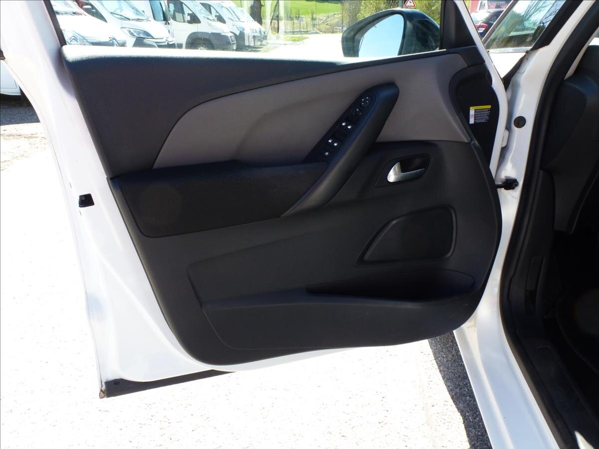 Citroën C4 Picasso MPV 1,2 l 81 kw