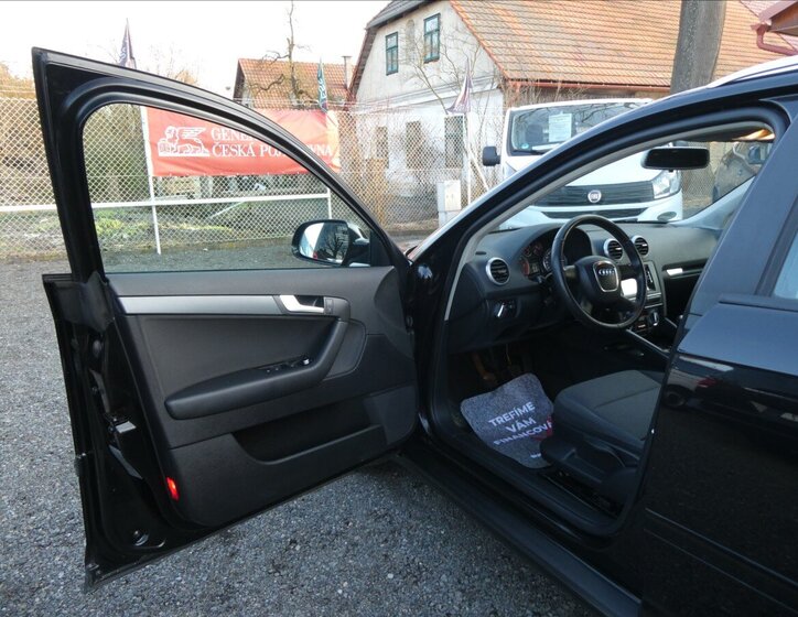 Audi A3 Hatchback 1,6 l 77 kw