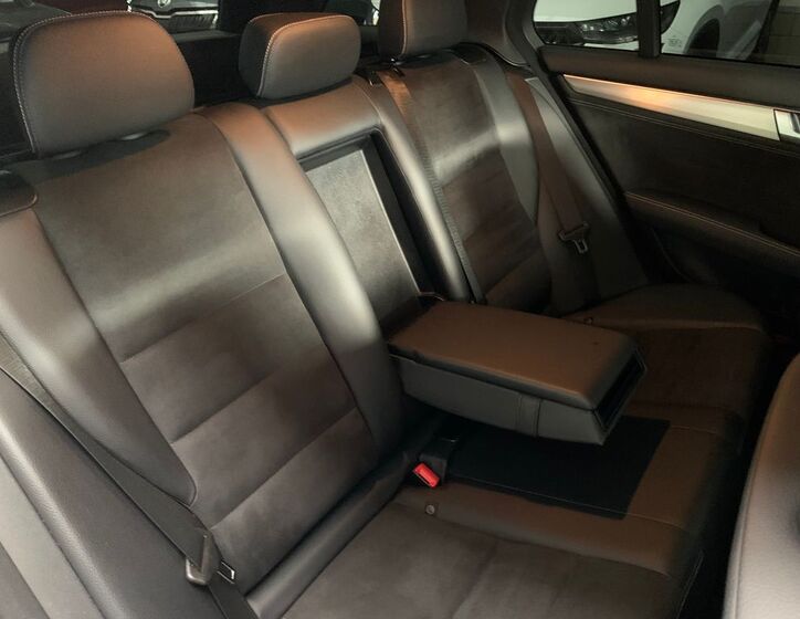 Mercedes-Benz Třídy C 24