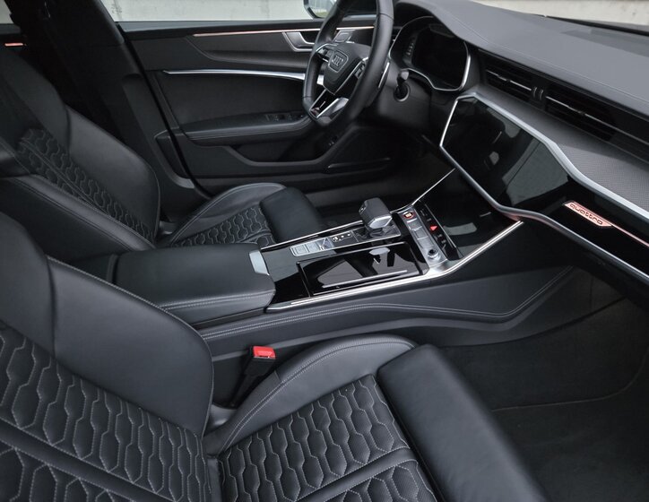 Audi RS7 Hatchback 4,0 l 441 kw