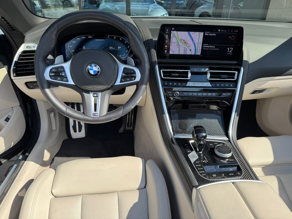 BMW Řada 8 Kabriolet 4,4 l 390 kw