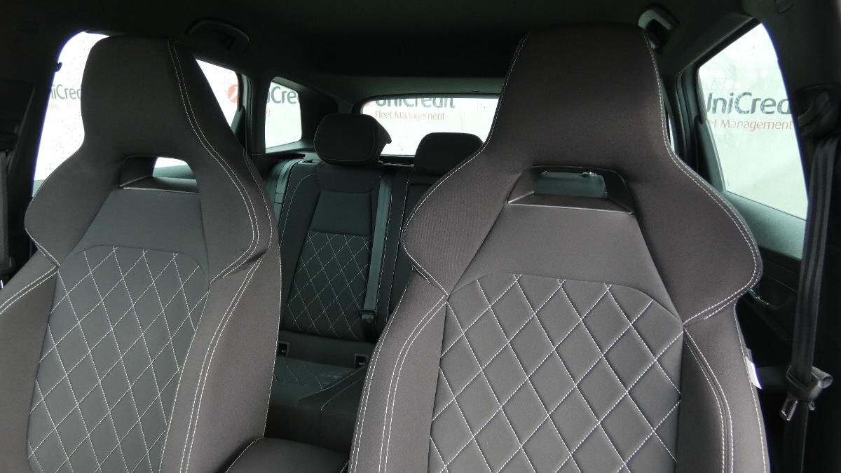 Škoda Karoq SUV / Terénní 1,5 l 110 kw