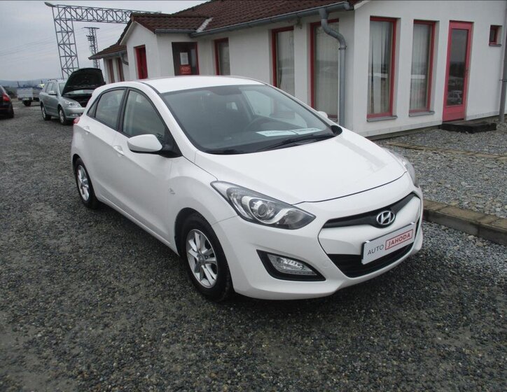 Hyundai i30 Hatchback 1,6 l 88 kw