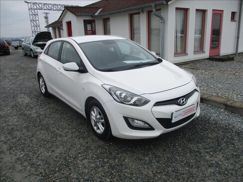 Hyundai i30 Hatchback 1,6 l 88 kw