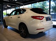 Maserati Levante SUV / Terénní 3,0 l 316 kw