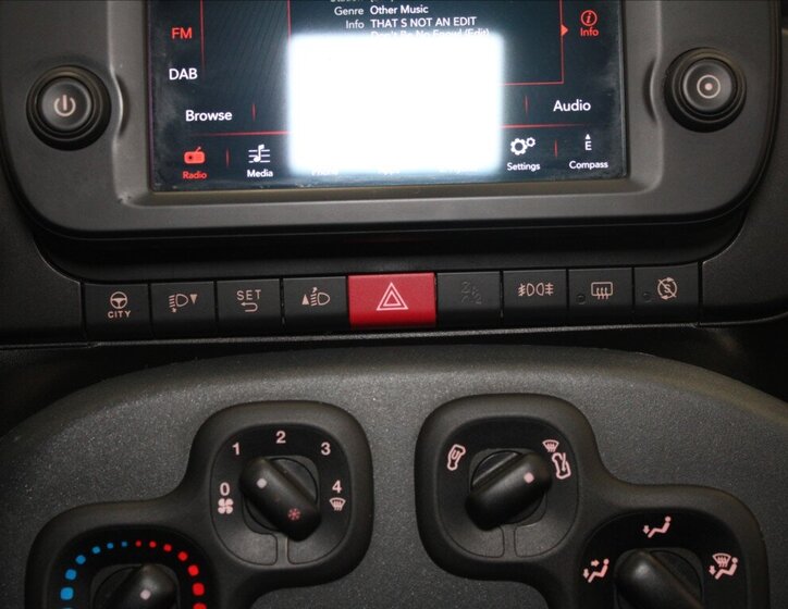 Fiat Panda SUV / Terénní 999,0 51 kw