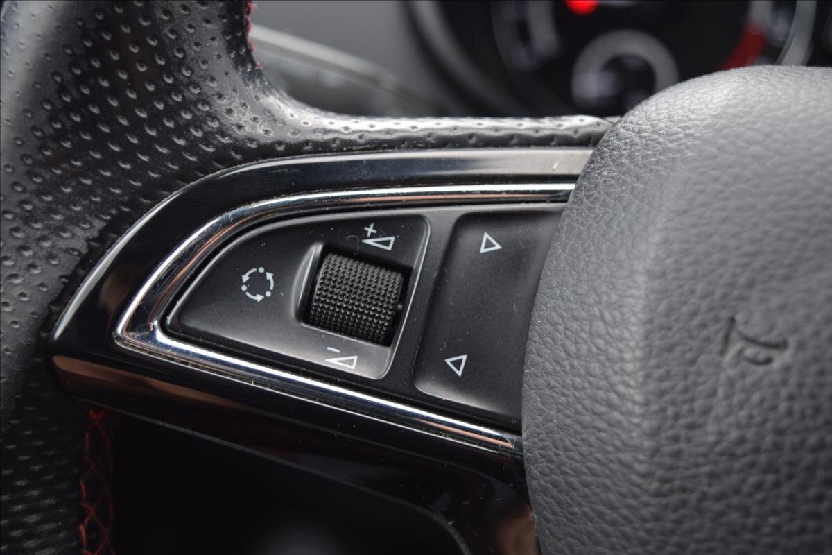 Škoda Octavia Sedan / Limuzína 2,0 l 135 kw