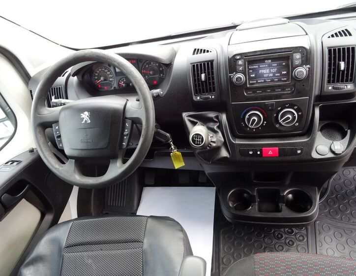 Peugeot Boxer 7