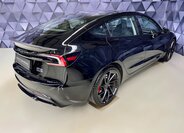 Tesla Model 3 Sedan 0,0 341 kw