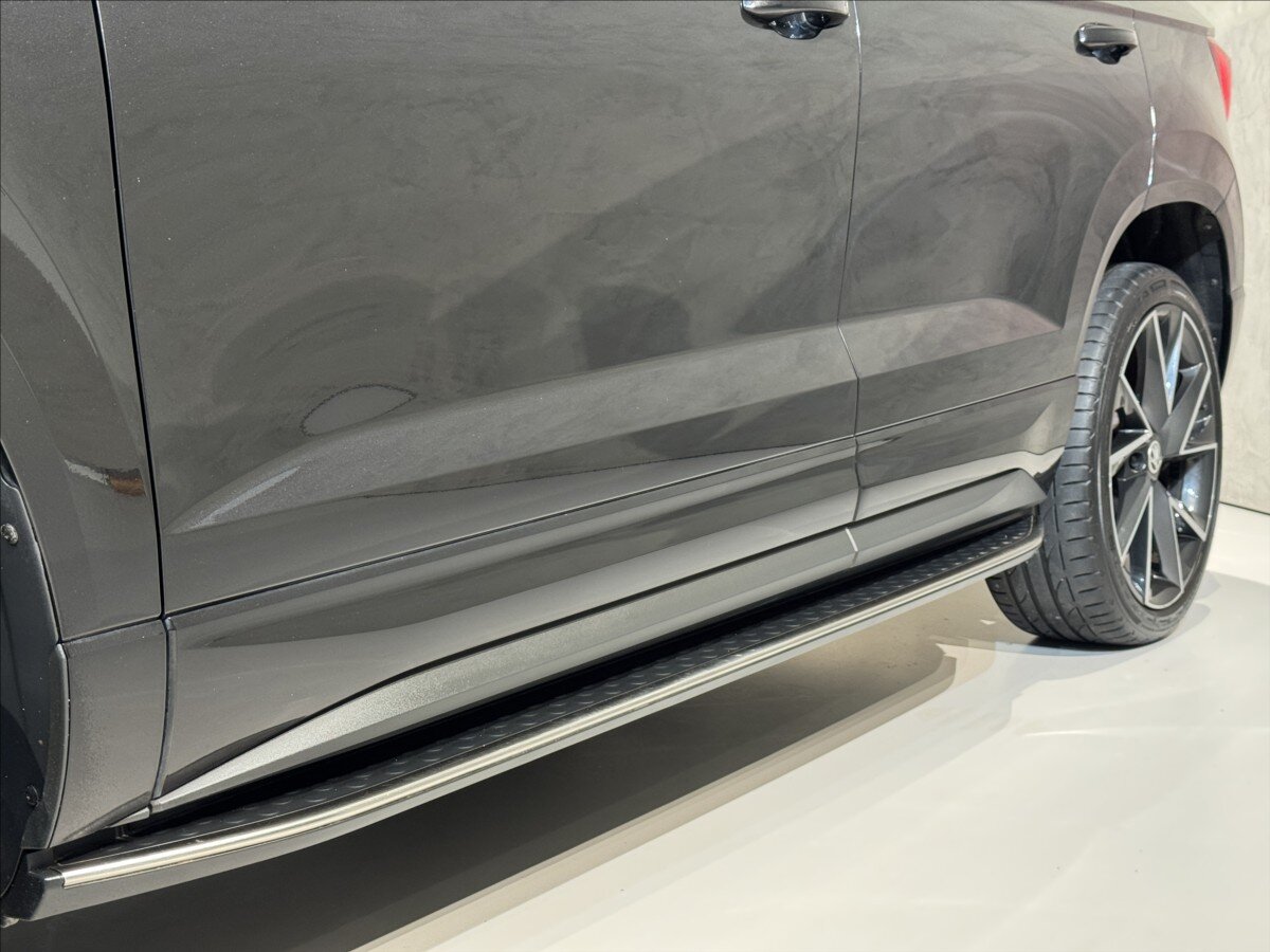 Škoda Karoq SUV 1,5 l 110 kw