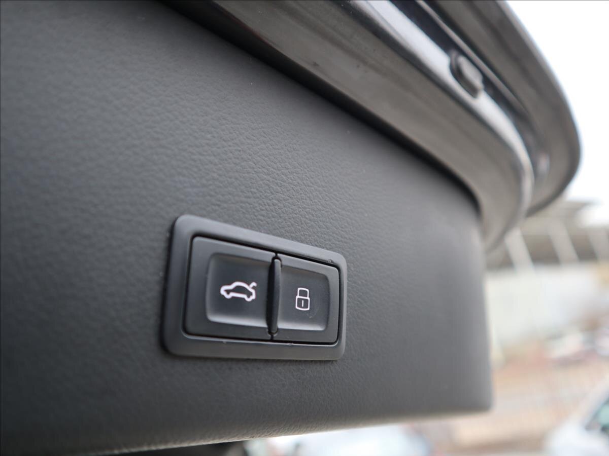 Audi A6 Allroad Kombi 3,0 l 200 kw