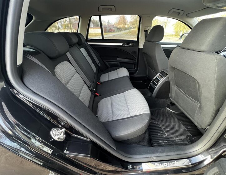 Škoda Superb Kombi 3,6 l 191 kw