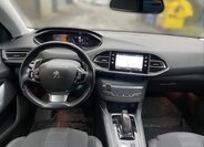 Peugeot 308 9