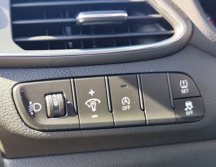 Hyundai i30 Hatchback 1,5 l 81 kw