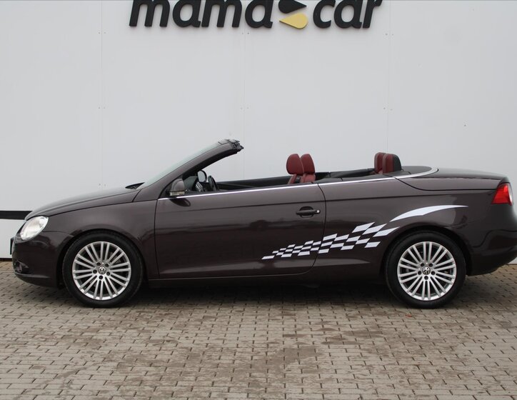 Volkswagen EOS 4