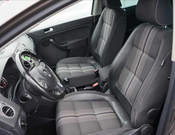 Volkswagen Golf Plus 9