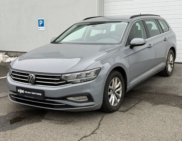 Volkswagen Passat 1