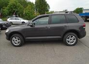 Volkswagen Touareg 6