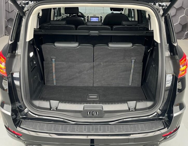 Ford S-MAX MPV 2,5 l 140 kw