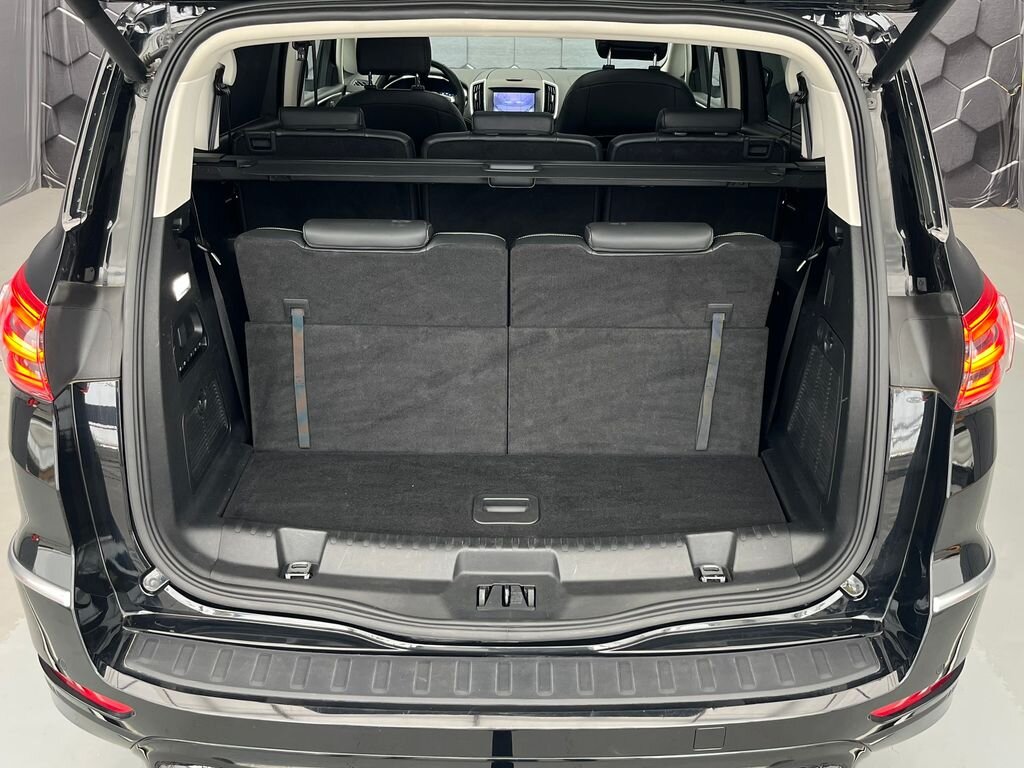 Ford S-MAX MPV 2,5 l 140 kw