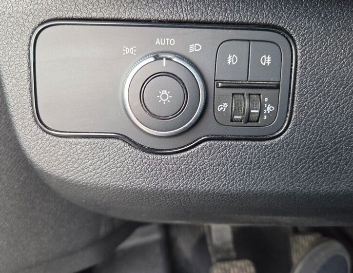 Mercedes-Benz Sprinter Skříň 2,0 l 110 kw