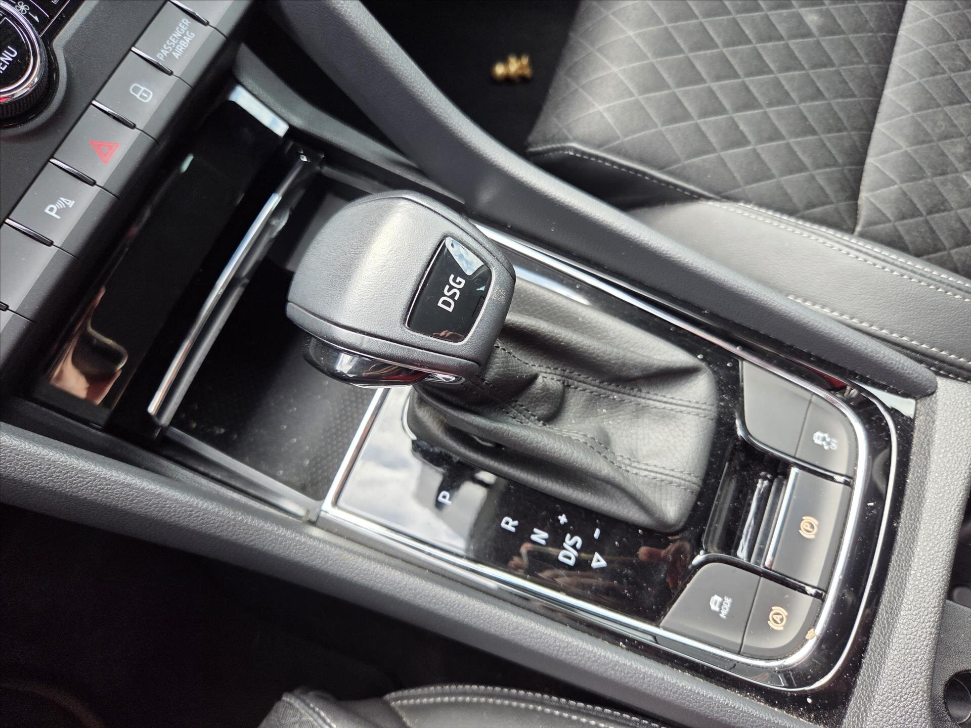 Škoda Karoq SUV / Terénní 1,5 l 110 kw