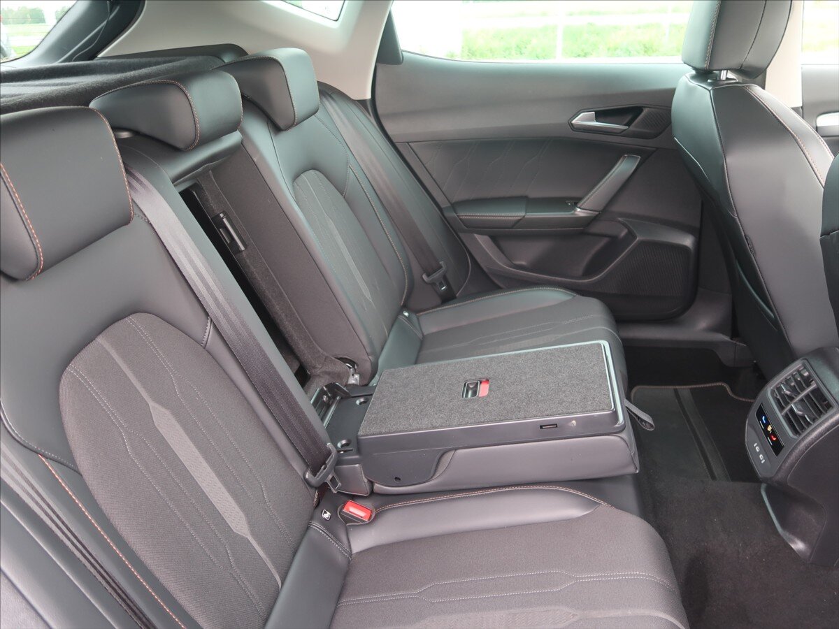 Cupra Formentor SUV / Terénní 2,0 l 140 kw