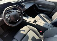 Peugeot 308 Kombi 1,2 l 96 kw