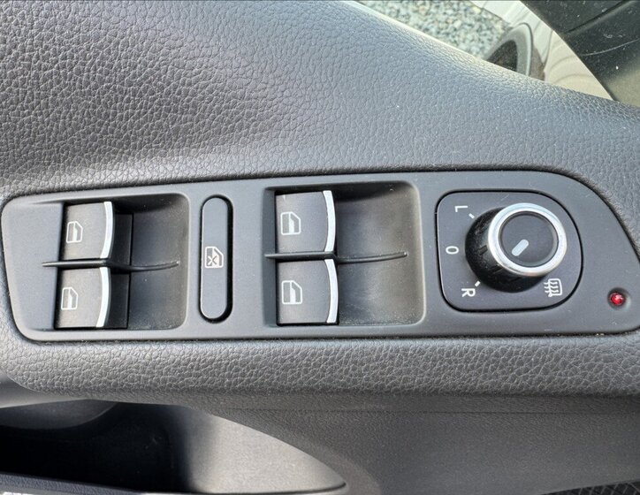 Volkswagen Tiguan SUV / Terénní 2,0 l 103 kw