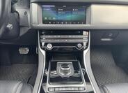 Jaguar XF 15