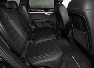 Volkswagen Touareg 15