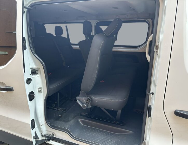 Renault Trafic 18