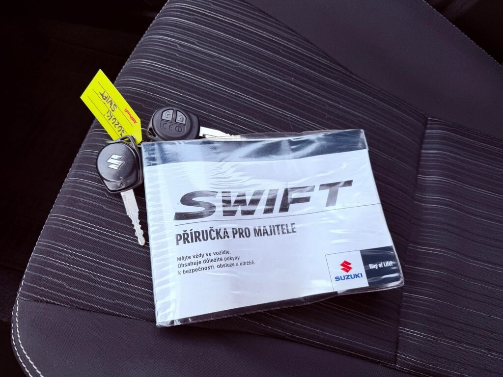 Suzuki Swift Hatchback 1,2 l 69 kw