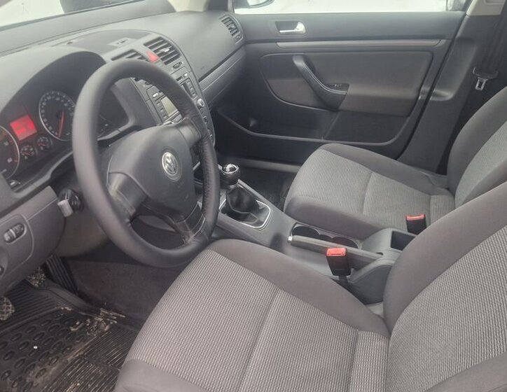 Volkswagen Jetta Sedan 1,9 l 77 kw