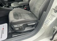 Volkswagen Golf Kombi 2,0 l 110 kw