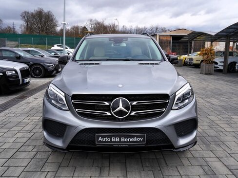 Mercedes-Benz GLE SUV / Terénní 3,0 l 190 kw