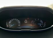 Peugeot 3008 SUV / Terénní 1,5 l 96 kw