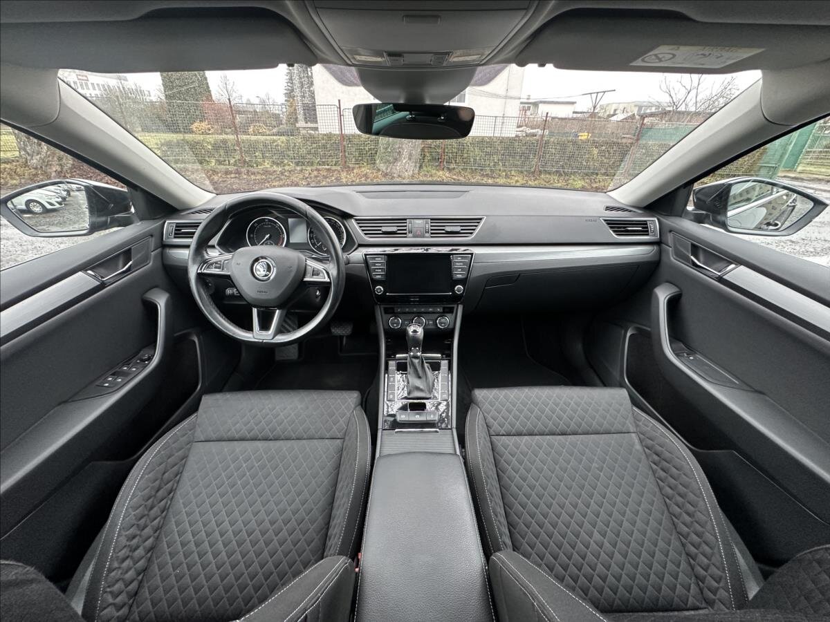 Škoda Superb Kombi 2,0 l 140 kw