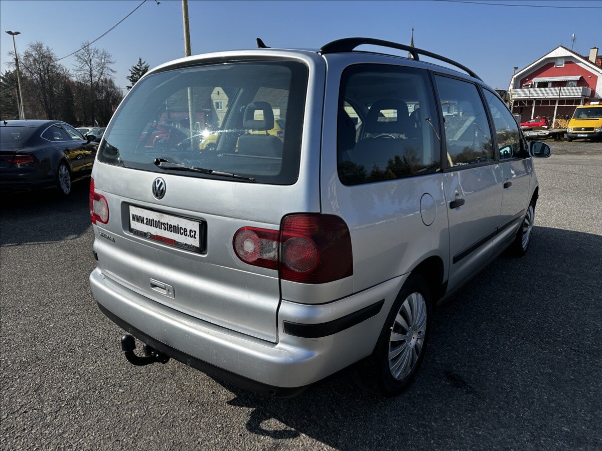 Volkswagen Sharan Kombi 1,9 l 85 kw