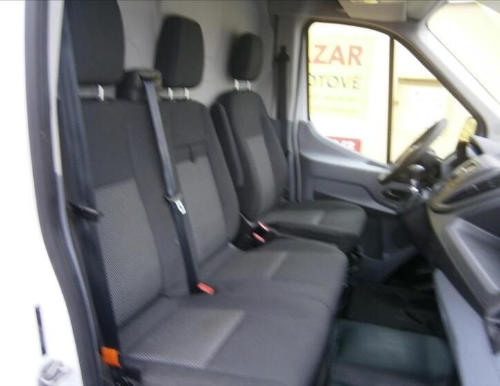 Ford Transit 11