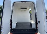 Mercedes-Benz Sprinter 9