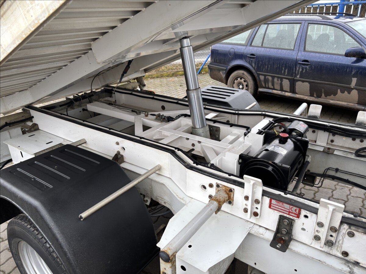 Renault Master Sklápěč 2,3 l 96 kw