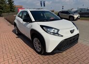 Toyota Aygo Hatchback 998,0 53 kw