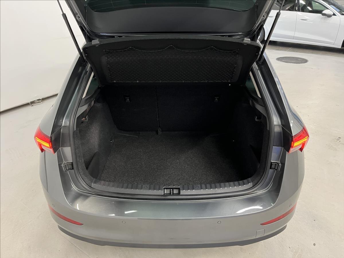 Škoda Scala Hatchback 999,0 81 kw