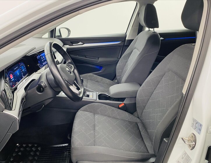 Volkswagen Golf Hatchback 999,0 81 kw