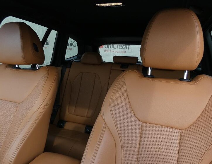 BMW X3 SUV / Terénní 2,0 l 140 kw