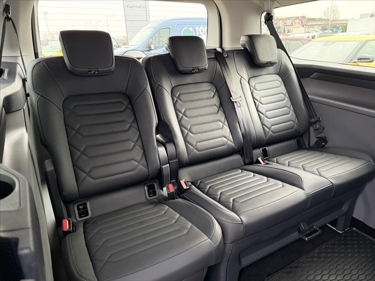 Ford Tourneo Custom Kombi 2,5 l 171 kw