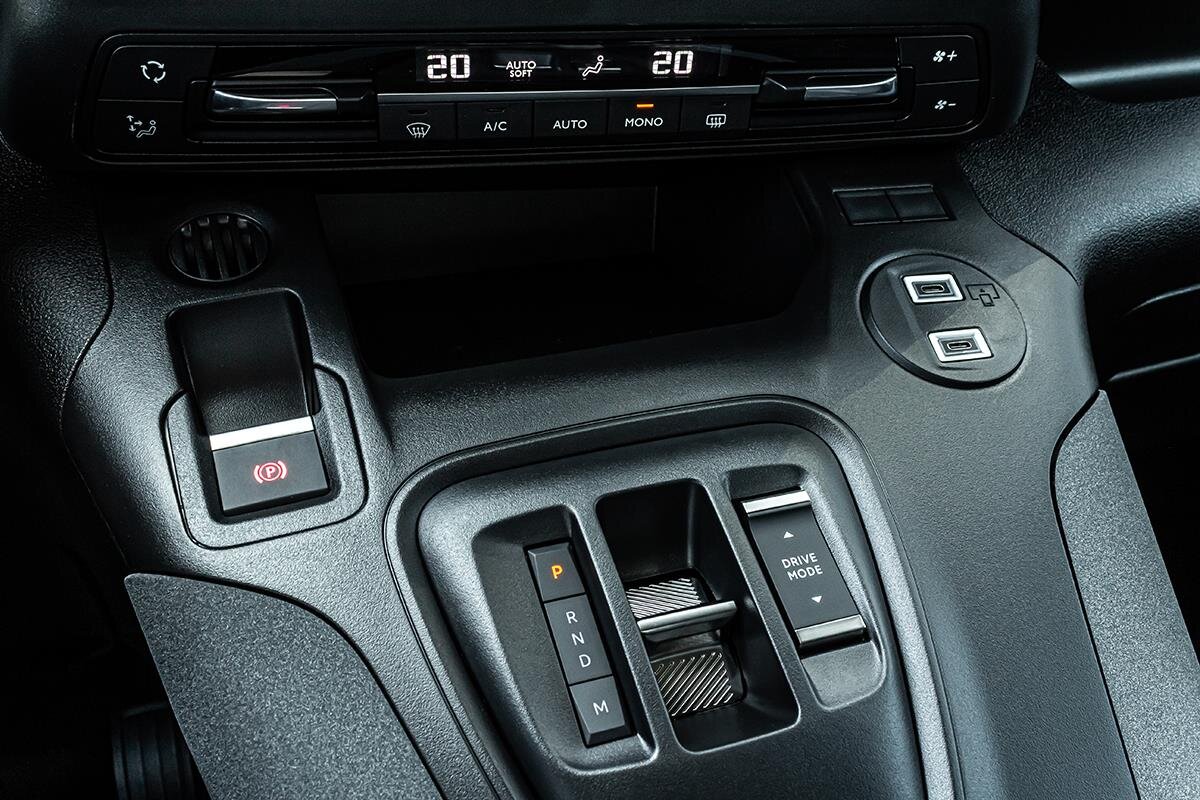 Peugeot Rifter MPV 1,5 l 96 kw