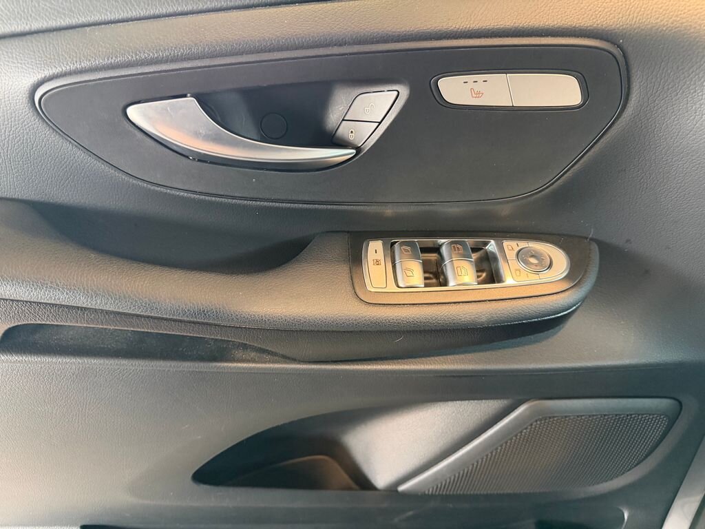 Mercedes-Benz Třídy V Ostatní 2,0 l 120 kw